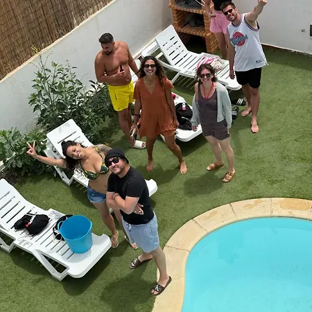 Albergue Blue Surf House Only Surf *